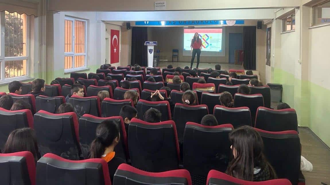 Okullarda Şiddetin Önlenmesi Ve Teknoloji Bağımlılığı Semineri